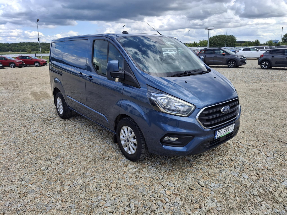 FORD TRANSIT CUSTOM FURGON BLASZAK - Kravas mikroautobuss: foto 1 FORD TRANSIT CUSTOM FURGON BLASZAK - Kravas mikroautobuss: foto 1