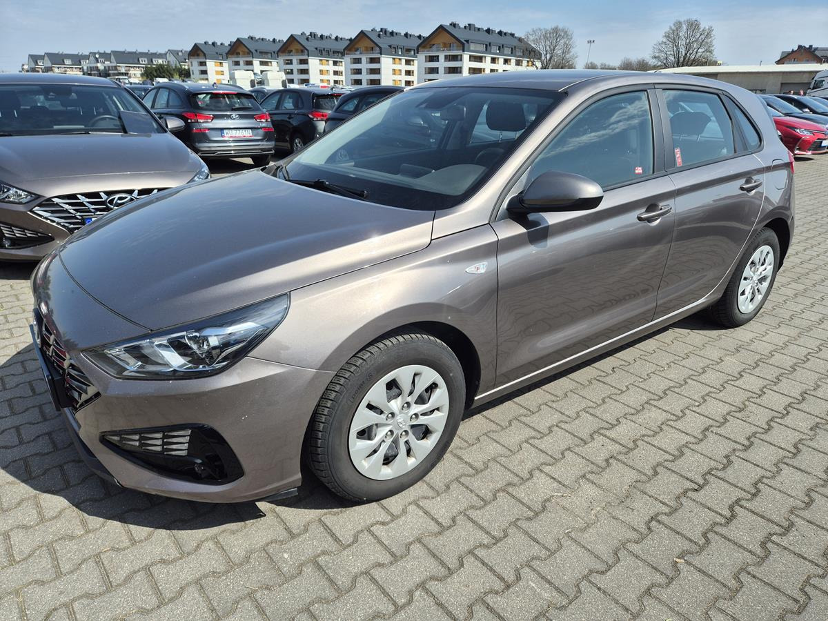 HYUNDAI I30 HATCHBACK - Hečbeks: foto 2 HYUNDAI I30 HATCHBACK - Hečbeks: foto 2
