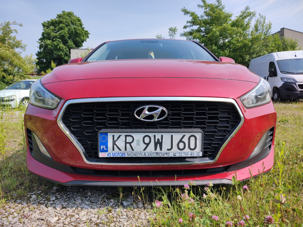 HYUNDAI I30 HATCHBACK - Hečbeks: foto 2 HYUNDAI I30 HATCHBACK - Hečbeks: foto 2