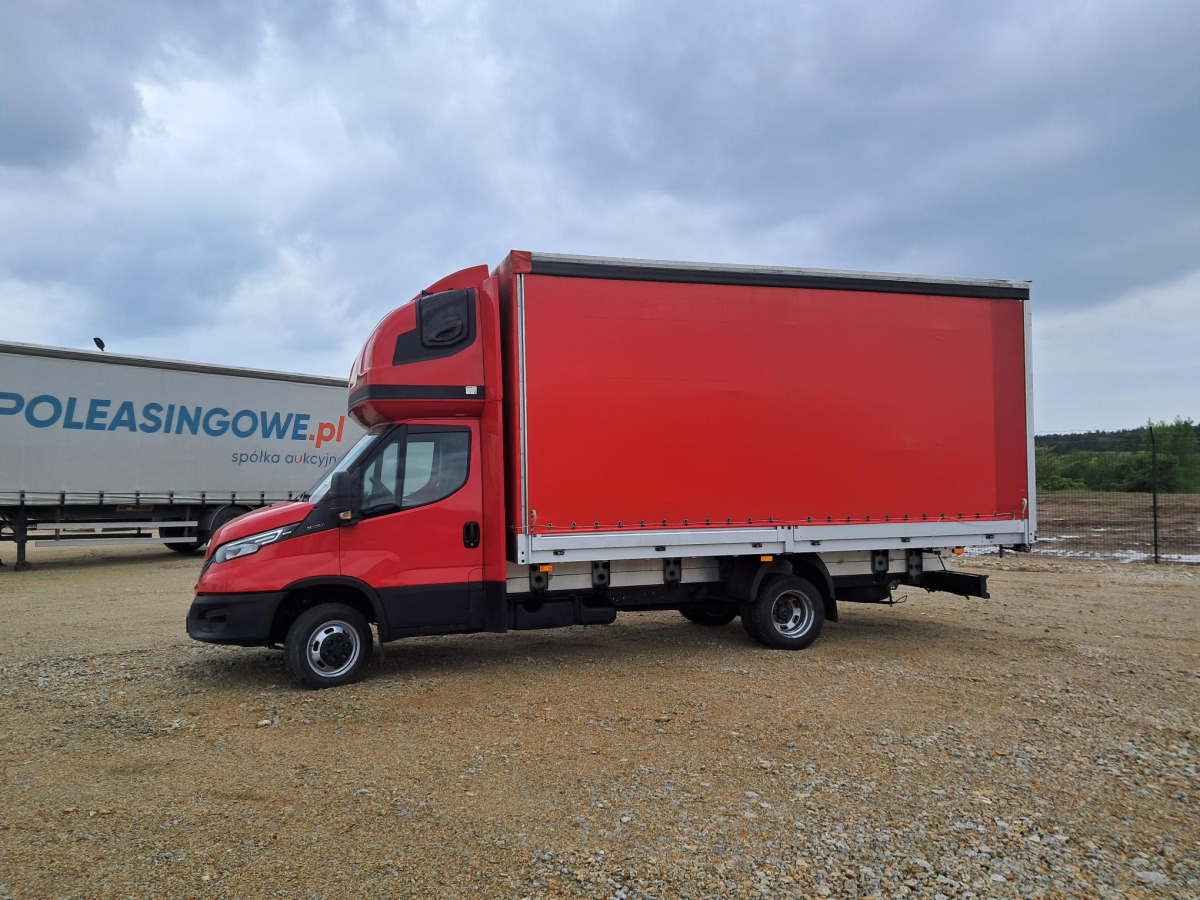 IVECO 50C18 PLANDEKA - Furgons ar tentu: foto 4 IVECO 50C18 PLANDEKA - Furgons ar tentu: foto 4