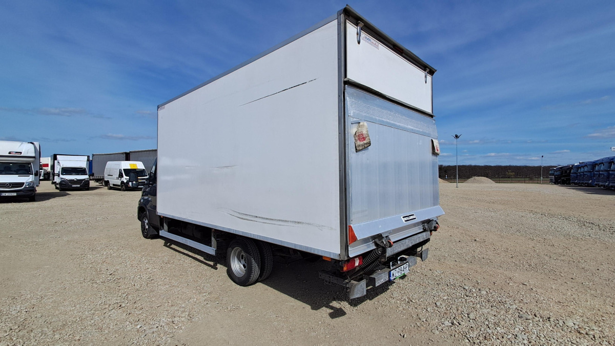 IVECO DAILY 50C18 KONTENER Z WINDĄ - Furgons ar slēgtā virsbūve: foto 5 IVECO DAILY 50C18 KONTENER Z WINDĄ - Furgons ar slēgtā virsbūve: foto 5