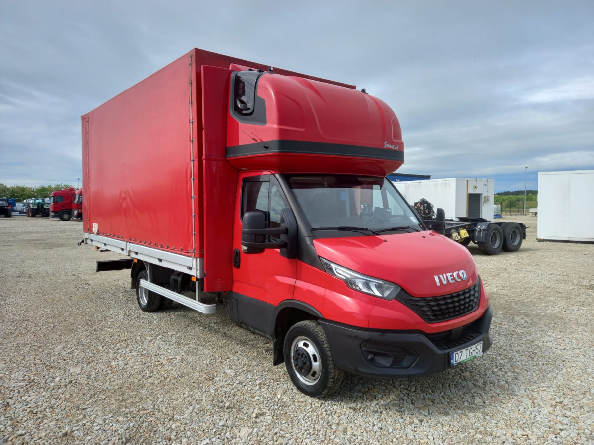 IVECO DAILY PLANDEKA - Furgons ar tentu: foto 1 IVECO DAILY PLANDEKA - Furgons ar tentu: foto 1