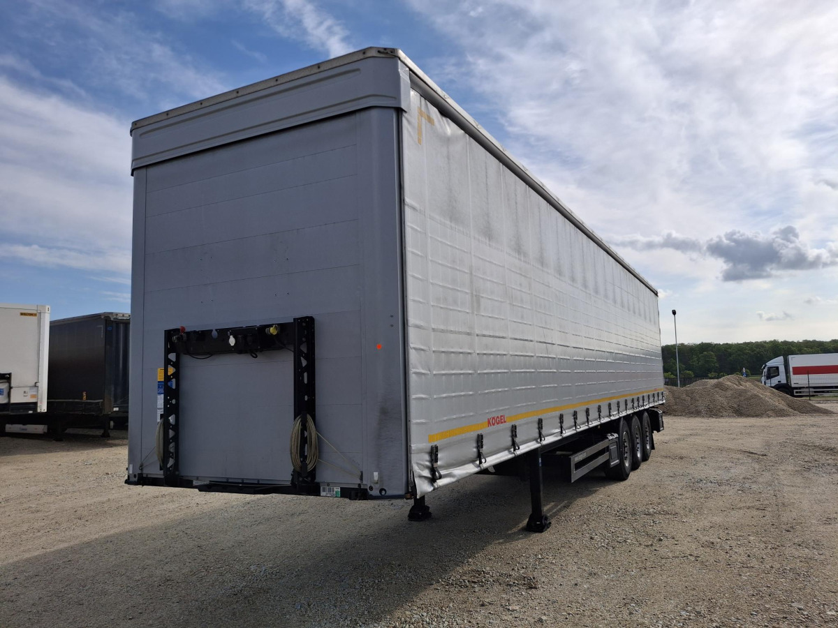 KOEGEL SN24 FIRANA - Piekabe ar tentu: foto 3 KOEGEL SN24 FIRANA - Piekabe ar tentu: foto 3