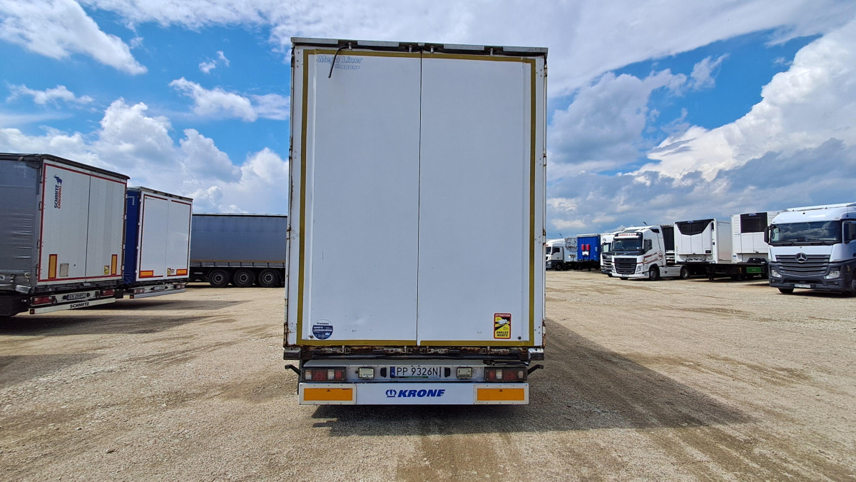 KRONE SD FIRANA - Piekabe ar tentu: foto 4 KRONE SD FIRANA - Piekabe ar tentu: foto 4