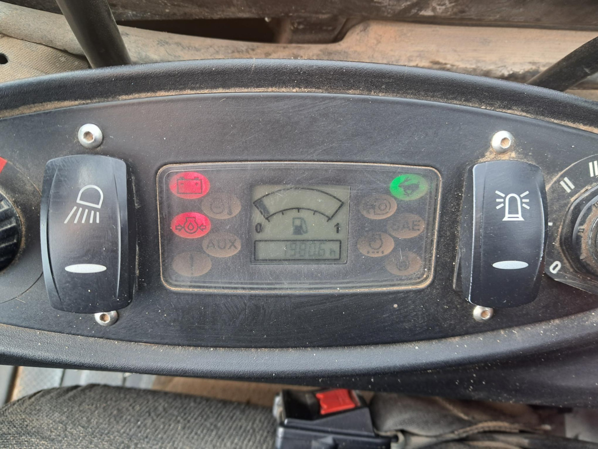 Mini-ekskavators Koparka – JCB 8018CTS – 2016 – 14,7 kW – kabina, hydraulika: foto 11