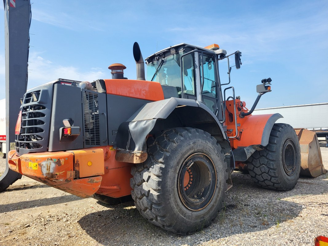 Ładowarka kołowa HITACHI ZW310 - Riteņu iekrāvējs: foto 4 Ładowarka kołowa HITACHI ZW310 - Riteņu iekrāvējs: foto 4