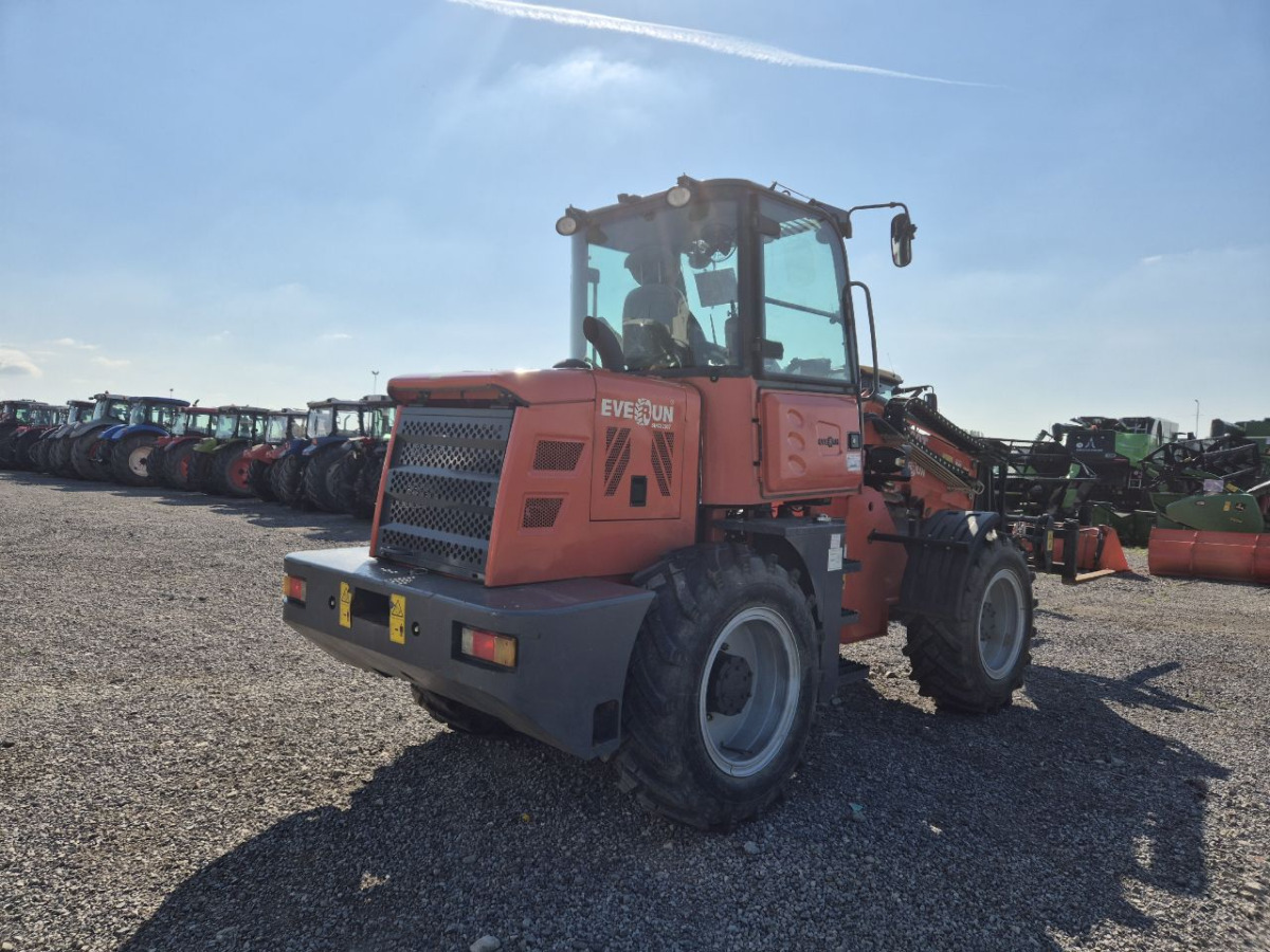 Ładowarka kołowa przegubowa – EVERUN ER3060T – 2023 – 3 t – joystick - Riteņu iekrāvējs: foto 5 Ładowarka kołowa przegubowa – EVERUN ER3060T – 2023 – 3 t – joystick - Riteņu iekrāvējs: foto 5