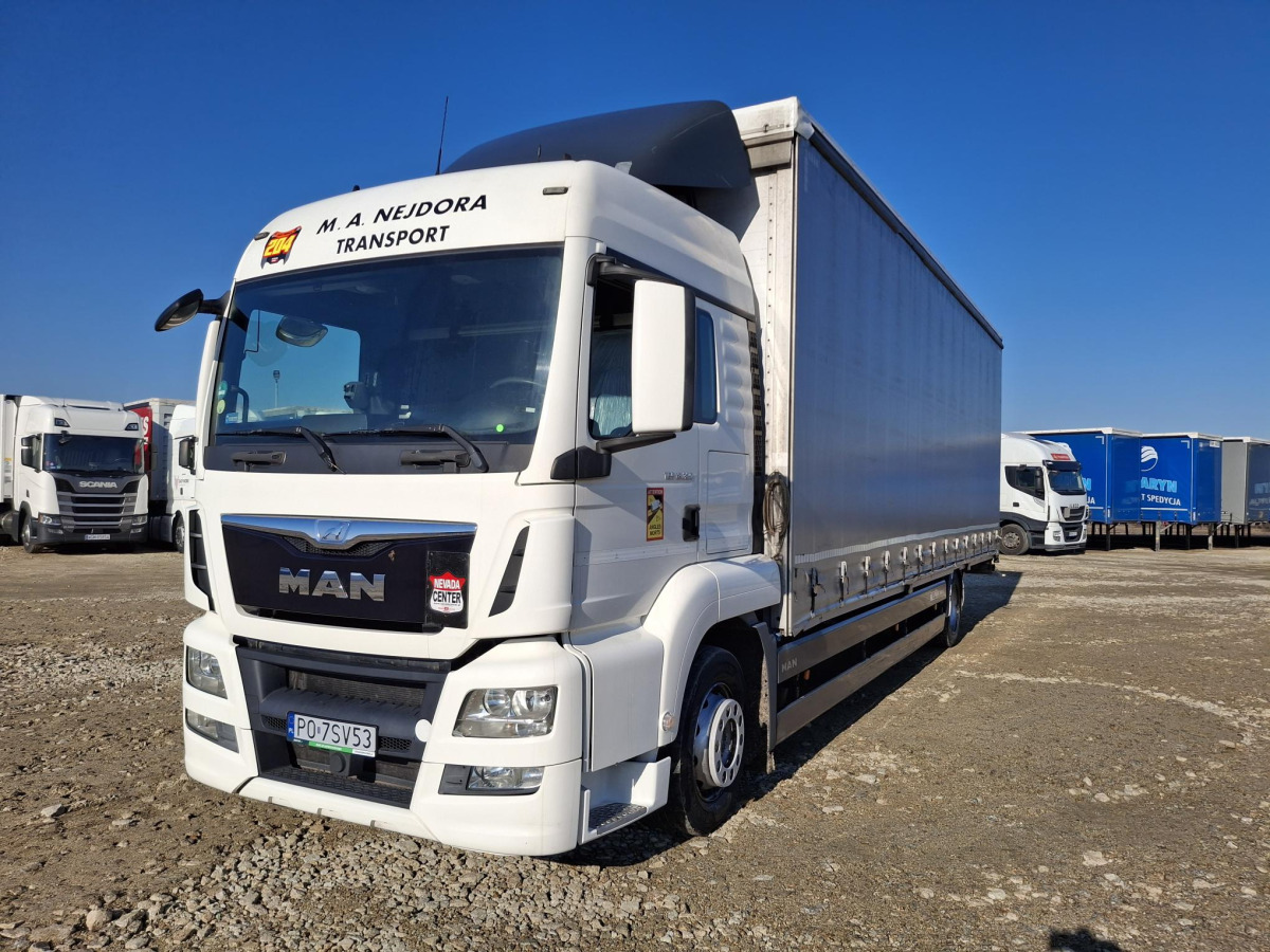 MAN TGS 18.320 4X2 LL SOLÓWKA - Kravas automašīna ar tentu: foto 2 MAN TGS 18.320 4X2 LL SOLÓWKA - Kravas automašīna ar tentu: foto 2