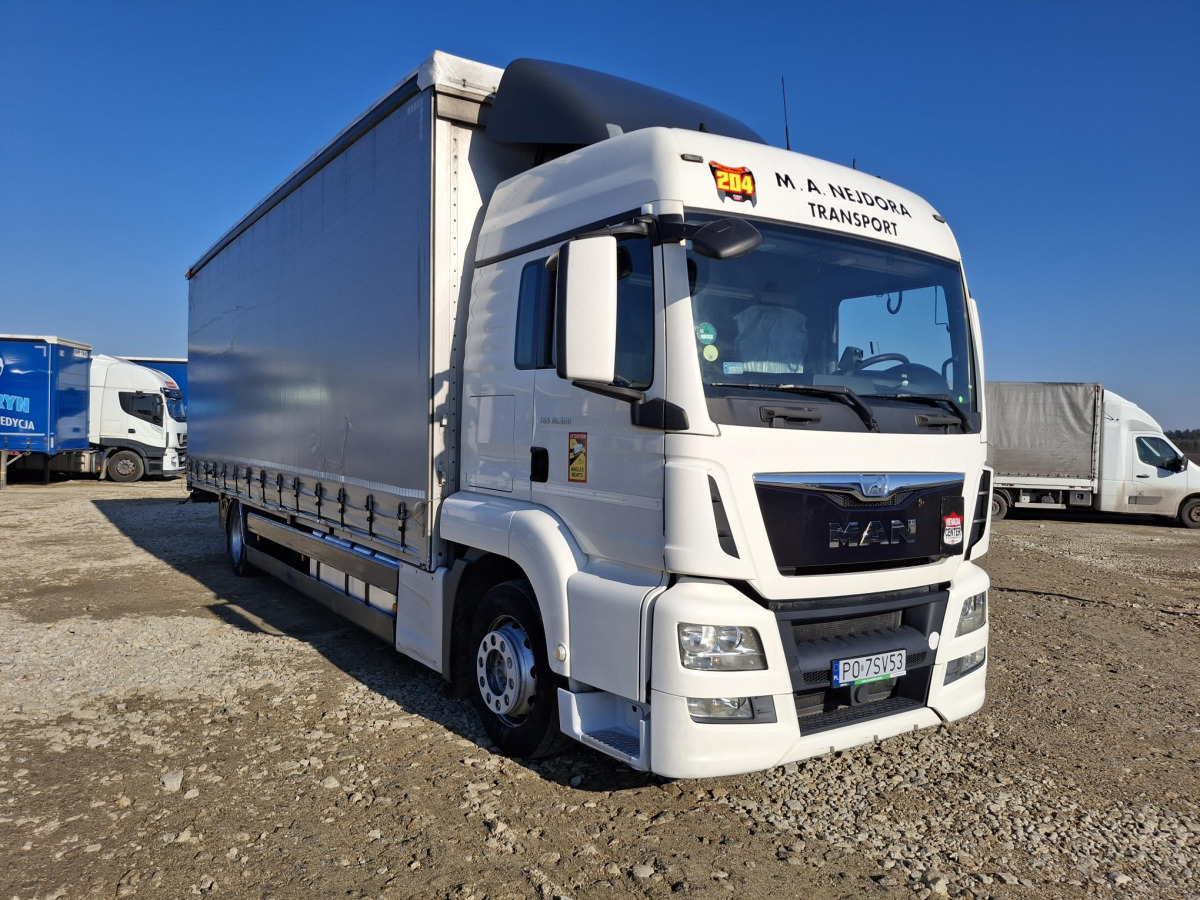 MAN TGS 18.320 4X2 LL SOLÓWKA - Kravas automašīna ar tentu: foto 1 MAN TGS 18.320 4X2 LL SOLÓWKA - Kravas automašīna ar tentu: foto 1