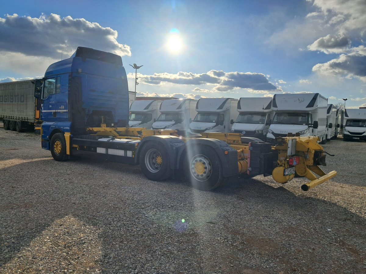 MAN TGX 26.460 BDF - Konteineru vedējs/ Kravas automašīna ar noņemamā virsbūve: foto 4 MAN TGX 26.460 BDF - Konteineru vedējs/ Kravas automašīna ar noņemamā virsbūve: foto 4
