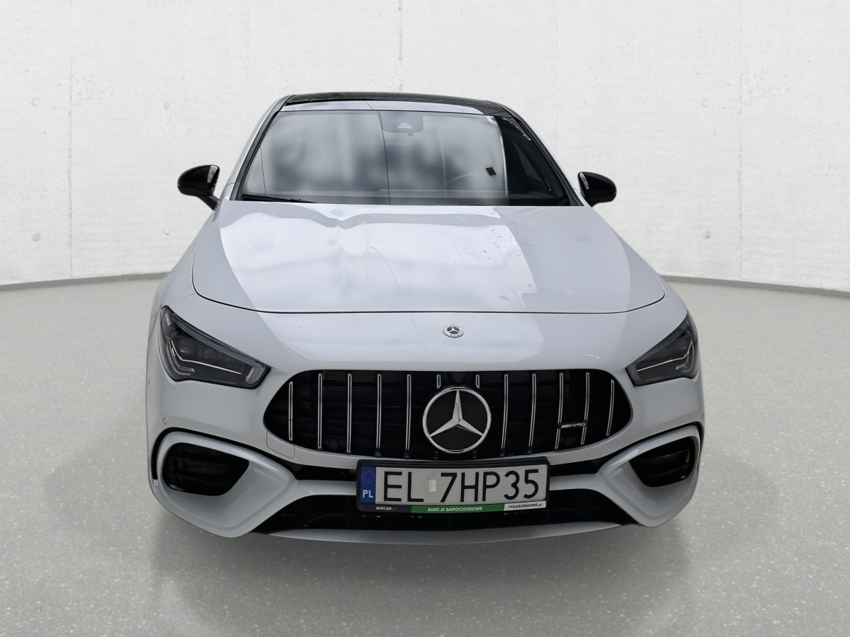 MERCEDES BENZ AMG CLA 45 SEDAN - Sedans: foto 3 MERCEDES BENZ AMG CLA 45 SEDAN - Sedans: foto 3