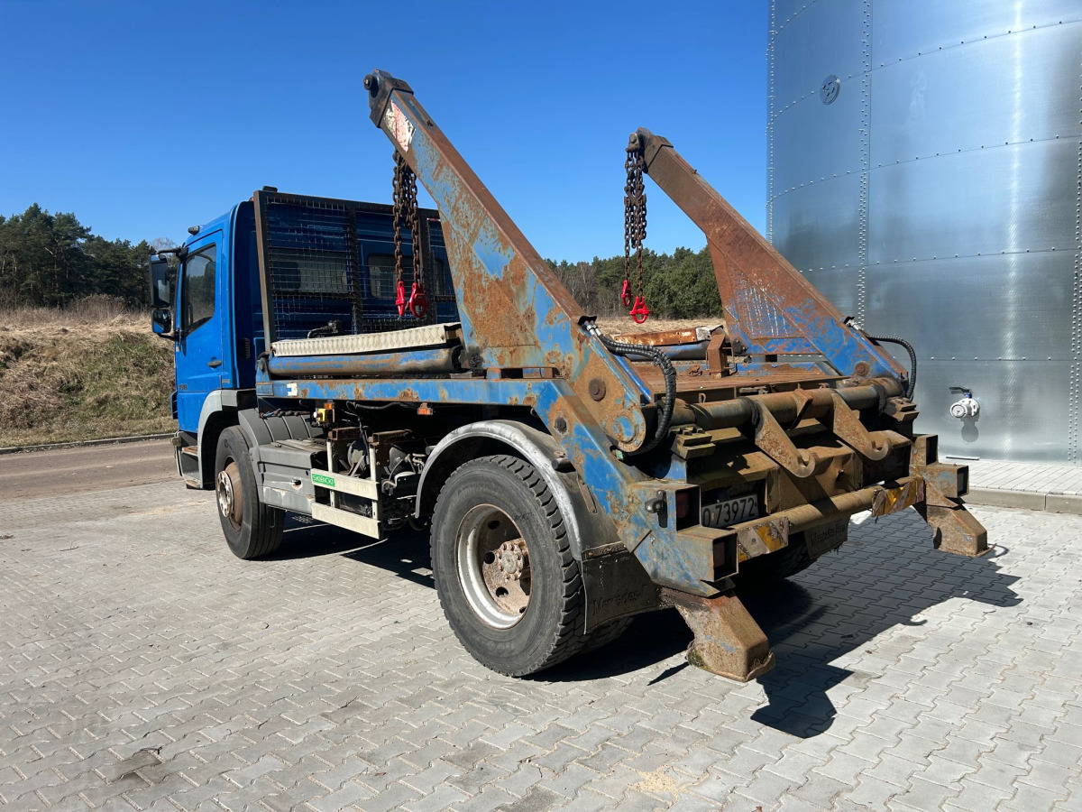 MERCEDES BENZ ATEGO HAKOWIEC - Pacēlājs ar āķi: foto 5 MERCEDES BENZ ATEGO HAKOWIEC - Pacēlājs ar āķi: foto 5