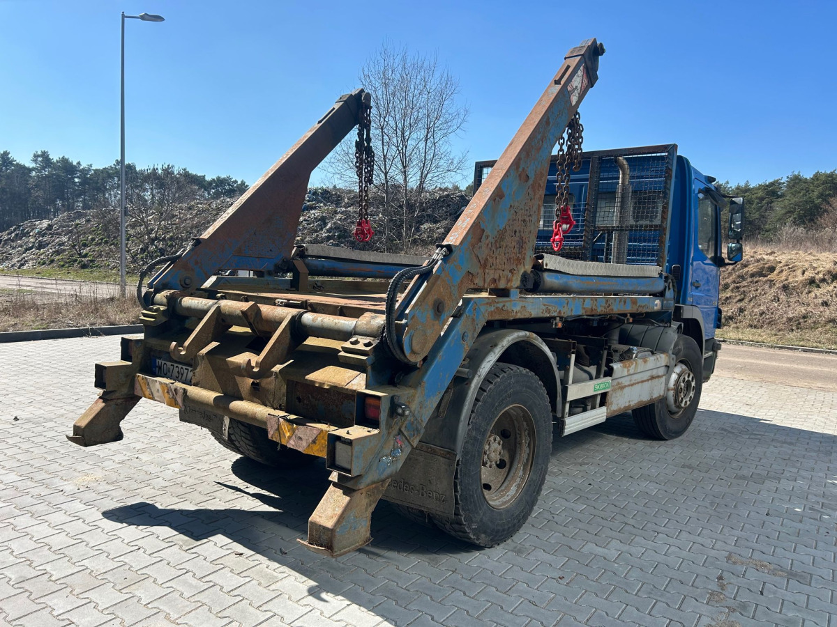 MERCEDES BENZ ATEGO HAKOWIEC - Pacēlājs ar āķi: foto 4 MERCEDES BENZ ATEGO HAKOWIEC - Pacēlājs ar āķi: foto 4