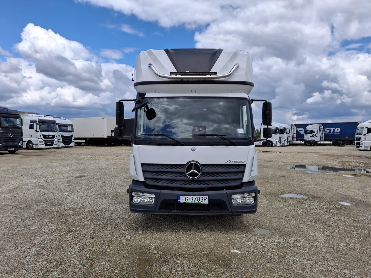 MERCEDES BENZ ATEGO KONTENER Z WINDĄ - Kravas automašīna ar slēgto virsbūvi: foto 3 MERCEDES BENZ ATEGO KONTENER Z WINDĄ - Kravas automašīna ar slēgto virsbūvi: foto 3