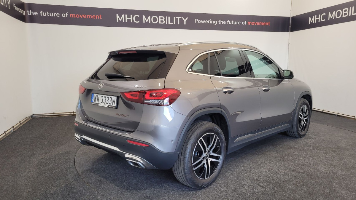 MERCEDES BENZ GLA 200 SUV - SUV: foto 4 MERCEDES BENZ GLA 200 SUV - SUV: foto 4