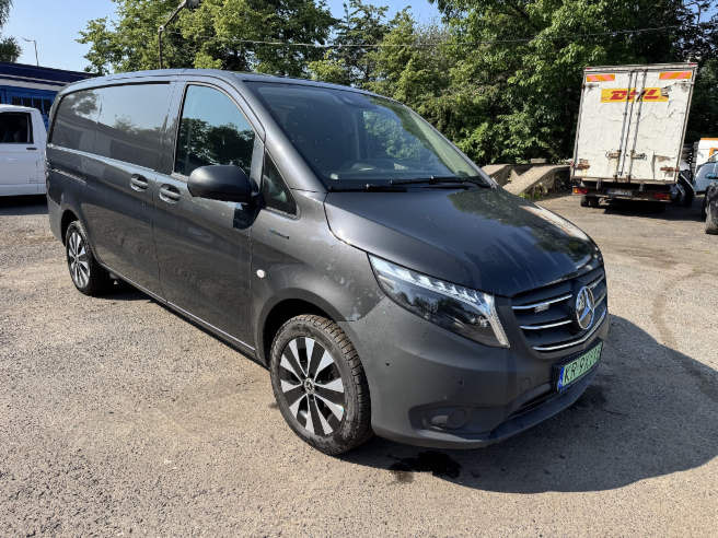 MERCEDES BENZ eVITO FURGON BLASZAK - Kravas mikroautobuss, Elektriskais furgons: foto 1 MERCEDES BENZ eVITO FURGON BLASZAK - Kravas mikroautobuss, Elektriskais furgons: foto 1