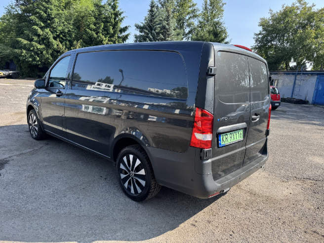 MERCEDES BENZ eVITO FURGON BLASZAK - Kravas mikroautobuss, Elektriskais furgons: foto 3 MERCEDES BENZ eVITO FURGON BLASZAK - Kravas mikroautobuss, Elektriskais furgons: foto 3