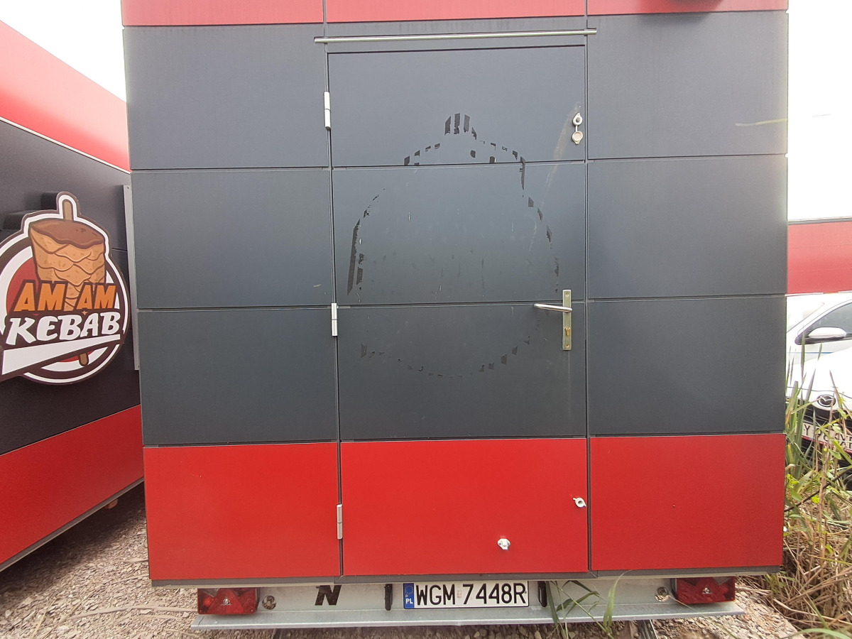 NIEWIADÓW B3500 GASTRONOMICZNA - Tirdzniecības piekabe: foto 3 NIEWIADÓW B3500 GASTRONOMICZNA - Tirdzniecības piekabe: foto 3