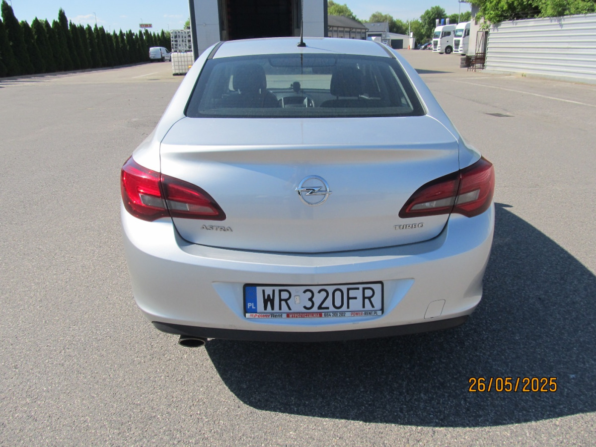 OPEL ASTRA SEDAN - Sedans: foto 5 OPEL ASTRA SEDAN - Sedans: foto 5