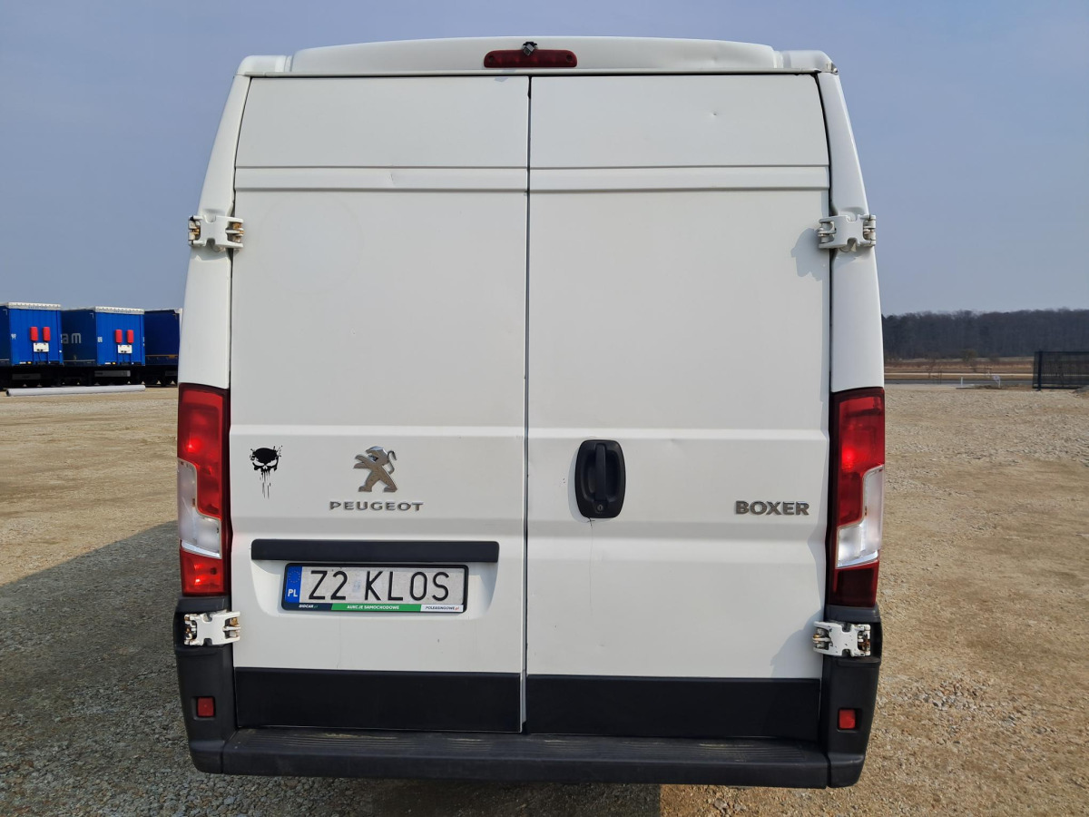 PEUGEOT BOXER FURGON BLASZAK - Kravas mikroautobuss: foto 4 PEUGEOT BOXER FURGON BLASZAK - Kravas mikroautobuss: foto 4