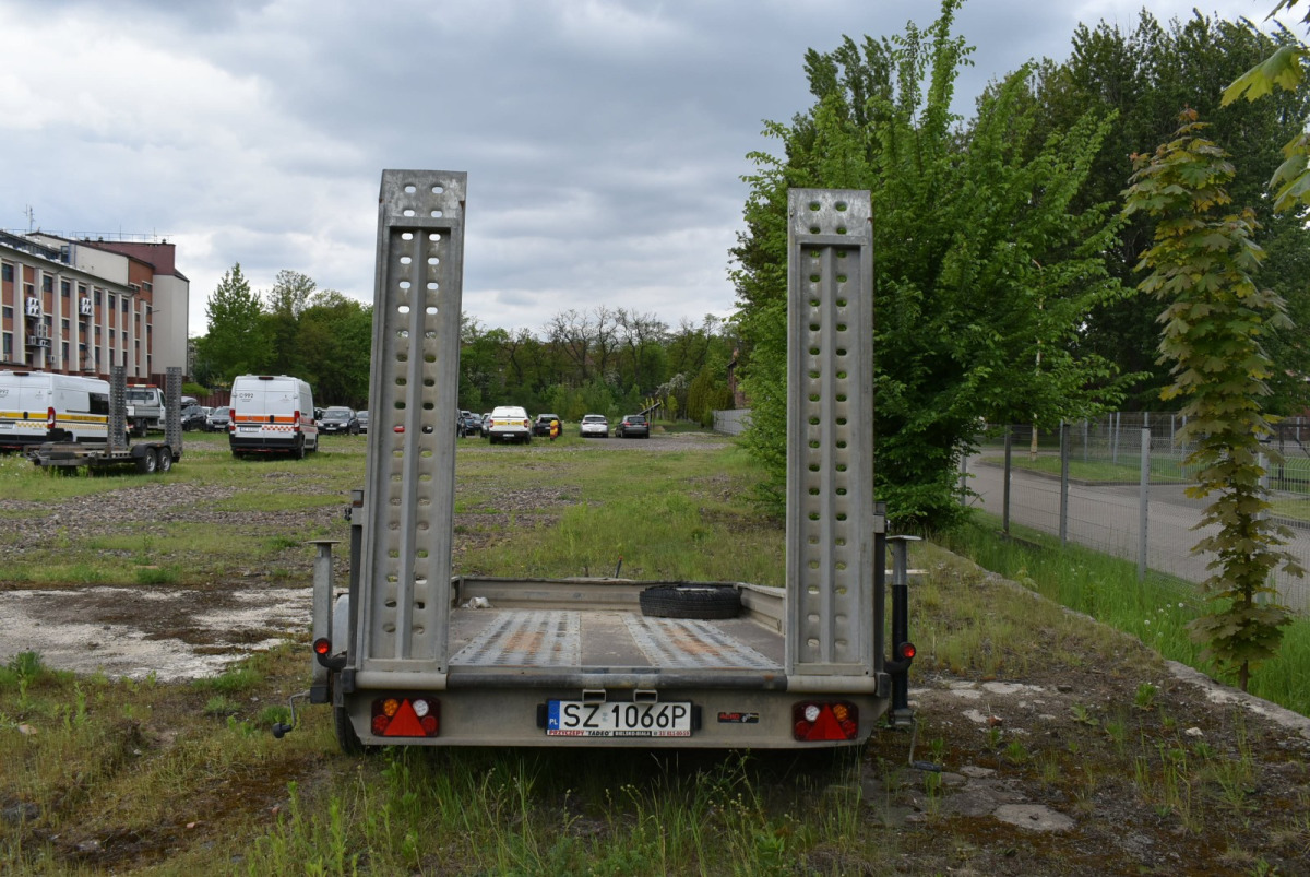 PRZYCZEPA LEKKA WIOLA W4 - Piekabe: foto 4 PRZYCZEPA LEKKA WIOLA W4 - Piekabe: foto 4