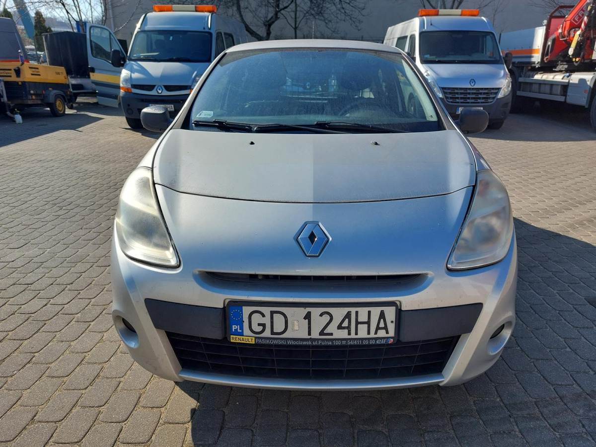 RENAULT CLIO HATCHBACK - Vieglā automašīna: foto 3 RENAULT CLIO HATCHBACK - Vieglā automašīna: foto 3