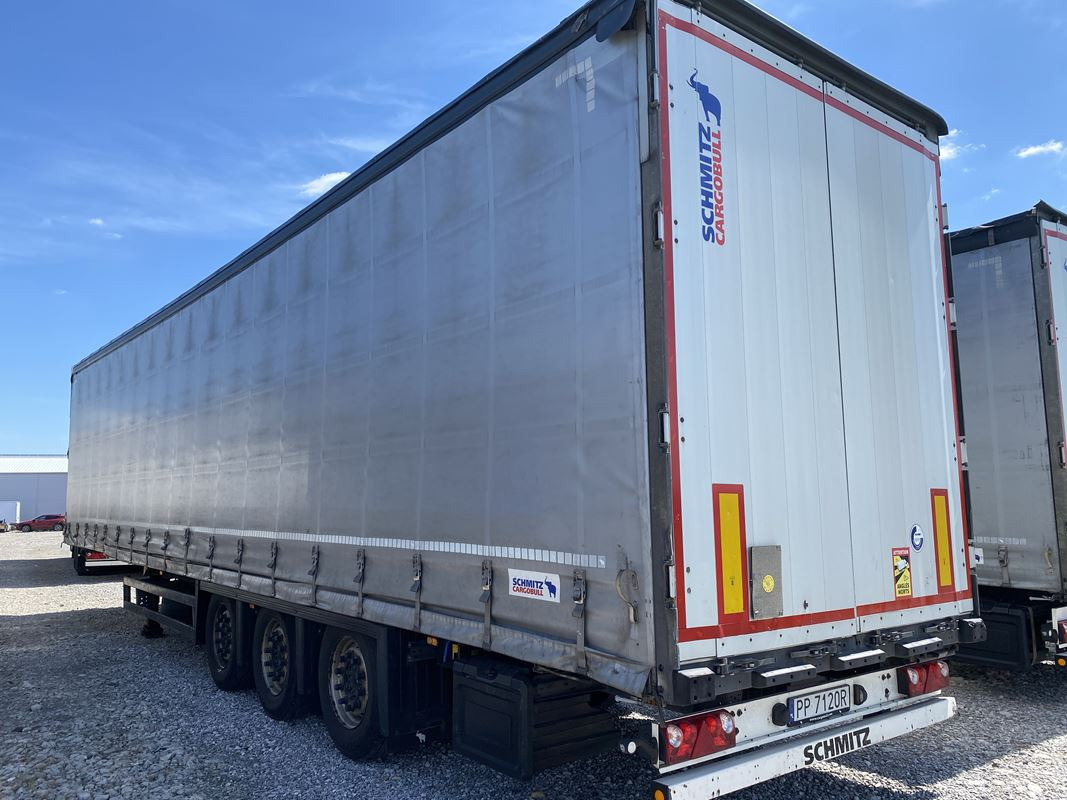 SCHMITZ CARGOBULL SCB S3T FIRANA - Piekabe ar tentu: foto 3 SCHMITZ CARGOBULL SCB S3T FIRANA - Piekabe ar tentu: foto 3