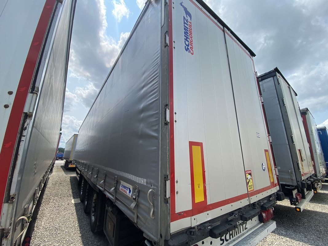 SCHMITZ CARGOBULL SCB S3T FIRANA - Piekabe ar tentu: foto 2 SCHMITZ CARGOBULL SCB S3T FIRANA - Piekabe ar tentu: foto 2