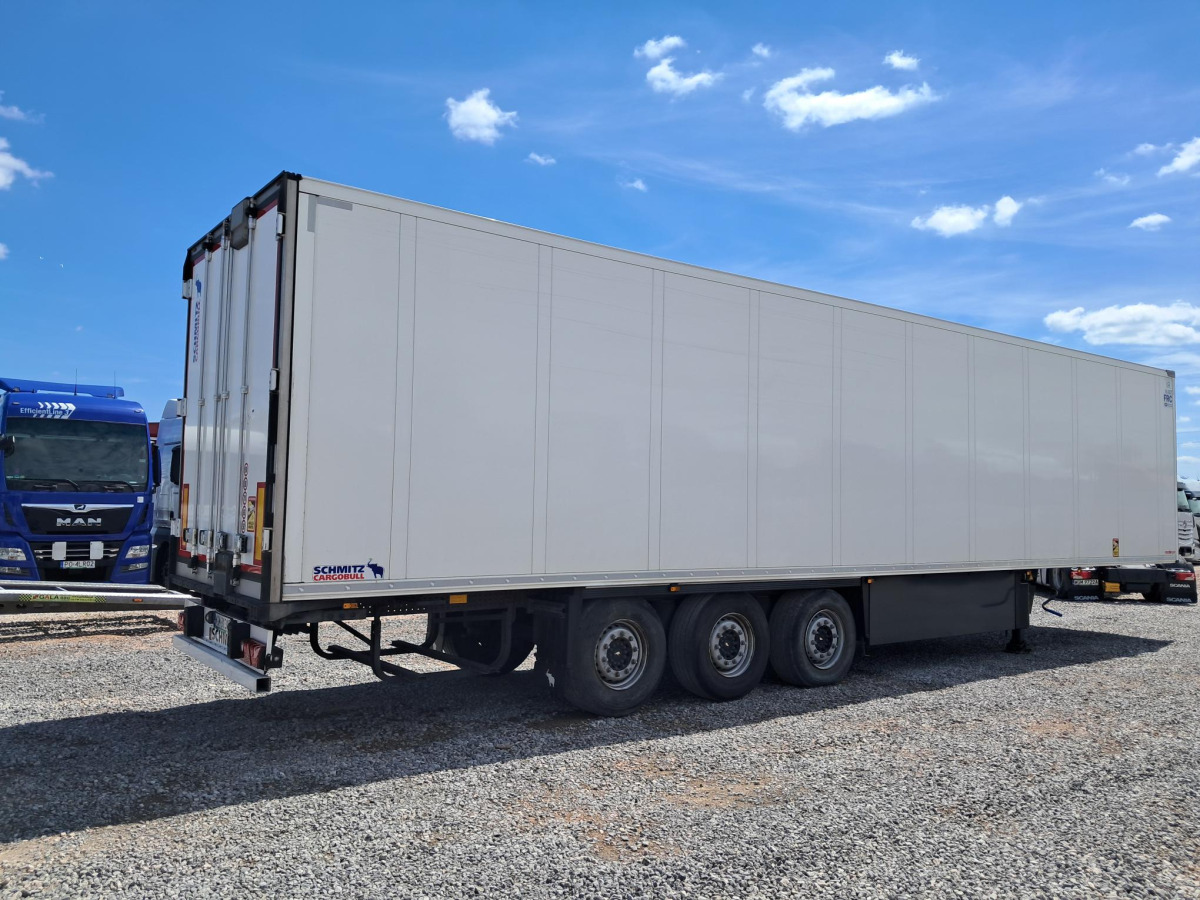 SCHMITZ CARGOBULL SKO 24/L-13.4 FP COOL V7 CHŁODNIA - Piekabe refrižerators: foto 5 SCHMITZ CARGOBULL SKO 24/L-13.4 FP COOL V7 CHŁODNIA - Piekabe refrižerators: foto 5