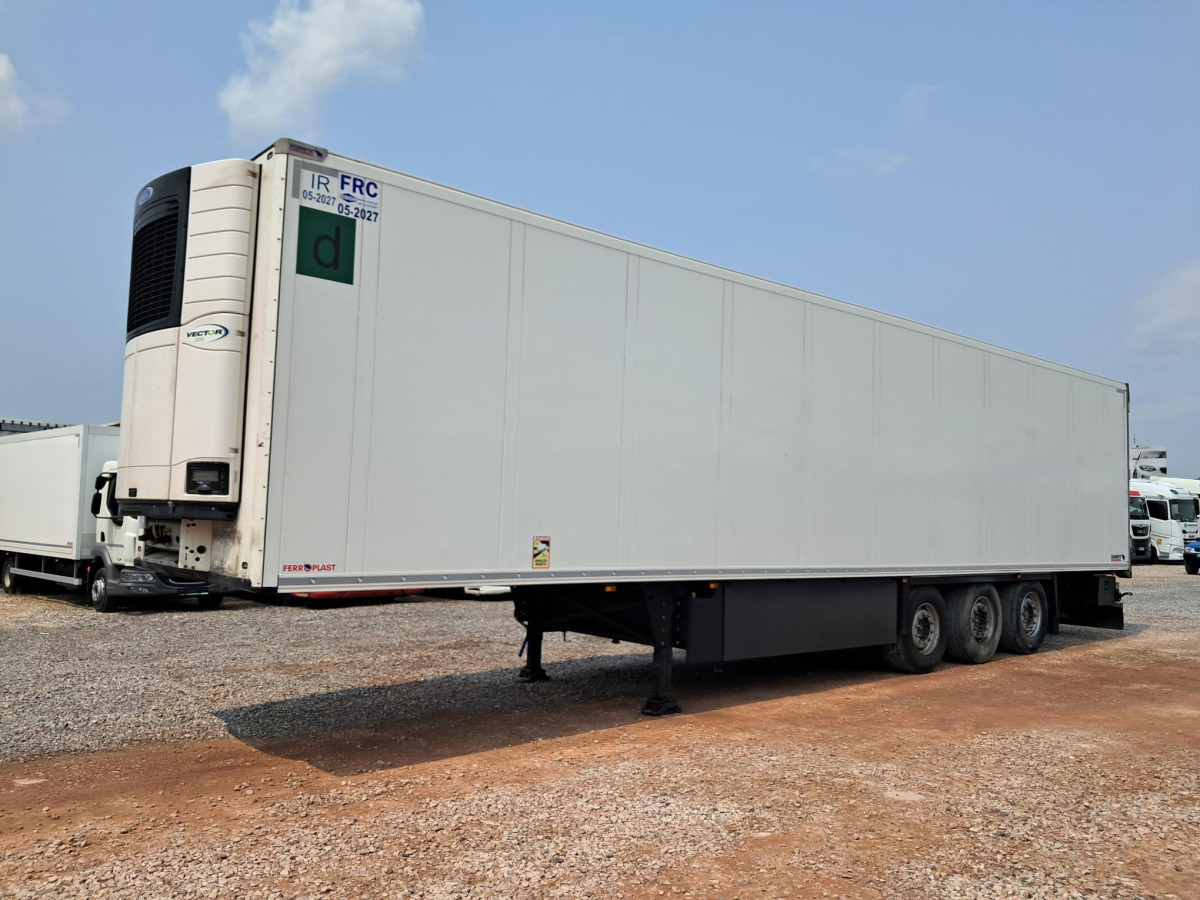 SCHMITZ CARGOBULL SKO 24/L-13. FP COOL V7 CHŁODNIA - Piekabe refrižerators: foto 2 SCHMITZ CARGOBULL SKO 24/L-13. FP COOL V7 CHŁODNIA - Piekabe refrižerators: foto 2