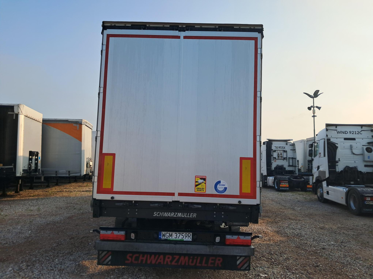 SCHWARZMÜLLER J-SERIE PLANDEKA/FIRANA - Piekabe ar tentu: foto 4 SCHWARZMÜLLER J-SERIE PLANDEKA/FIRANA - Piekabe ar tentu: foto 4