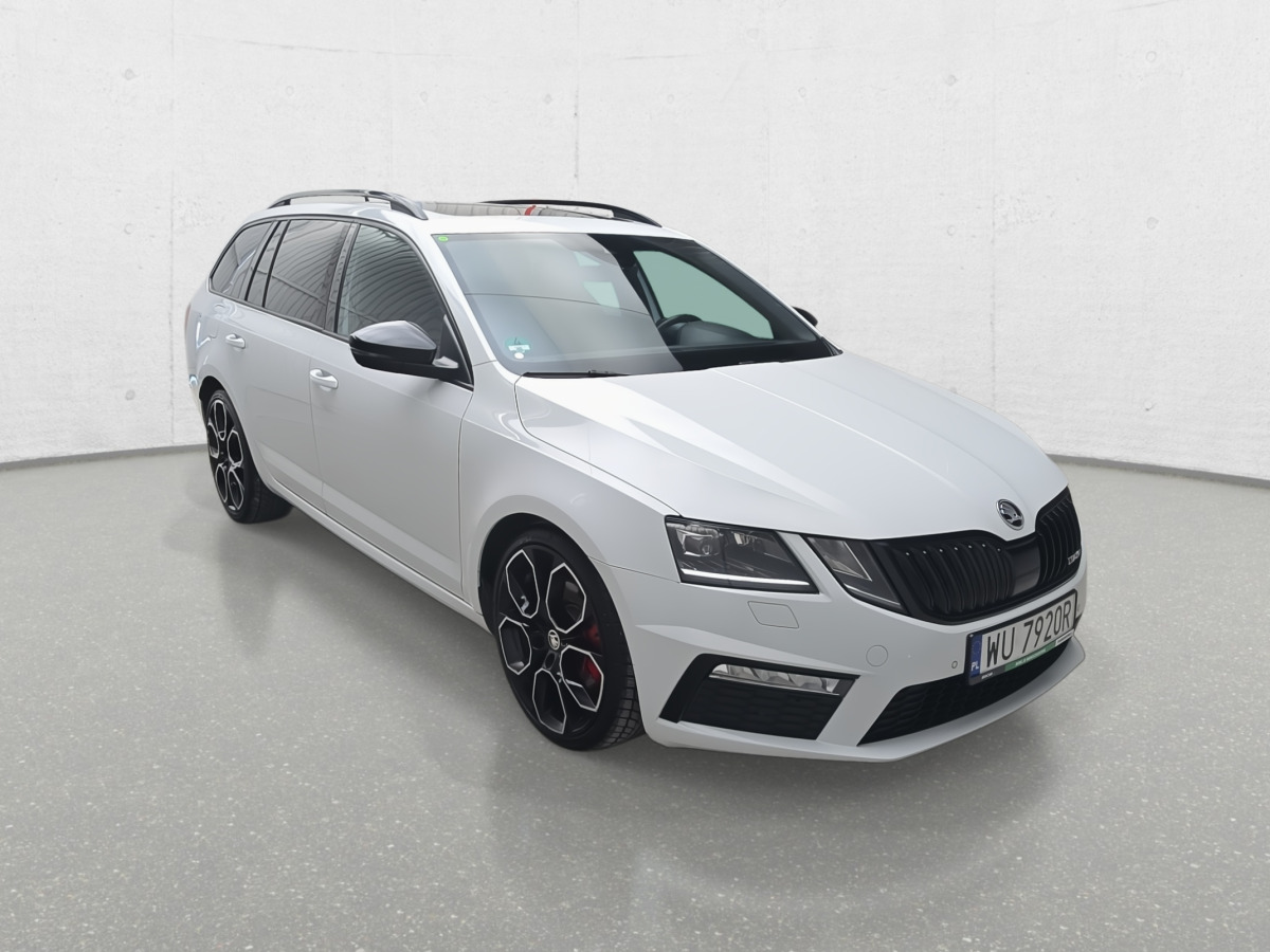 SKODA OCTAVIA KOMBI - Vieglā automašīna: foto 1 SKODA OCTAVIA KOMBI - Vieglā automašīna: foto 1
