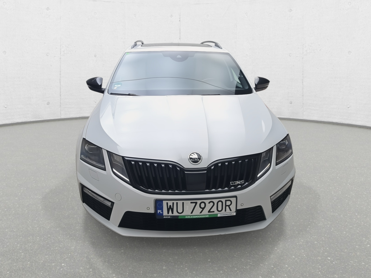 SKODA OCTAVIA KOMBI - Vieglā automašīna: foto 4 SKODA OCTAVIA KOMBI - Vieglā automašīna: foto 4