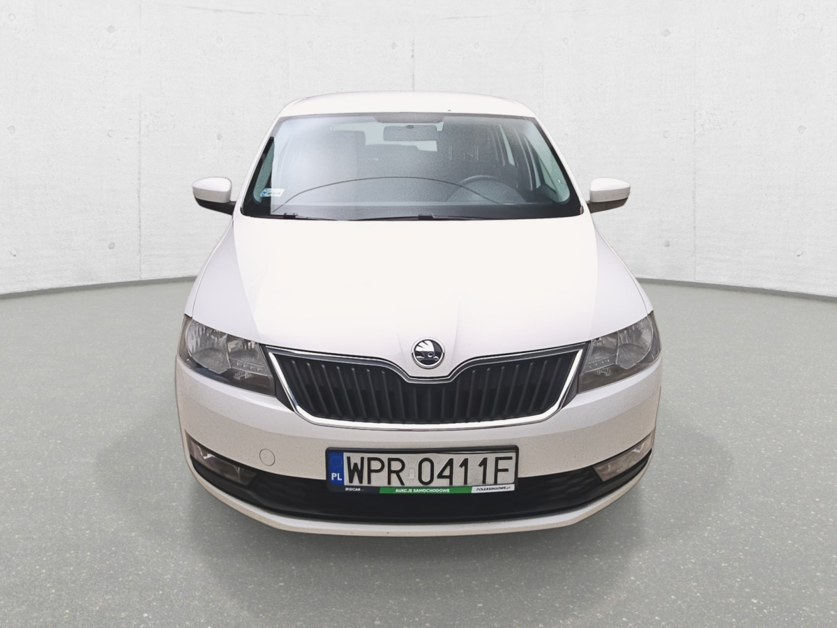 SKODA RAPID KOMBI - Vieglā automašīna: foto 3 SKODA RAPID KOMBI - Vieglā automašīna: foto 3