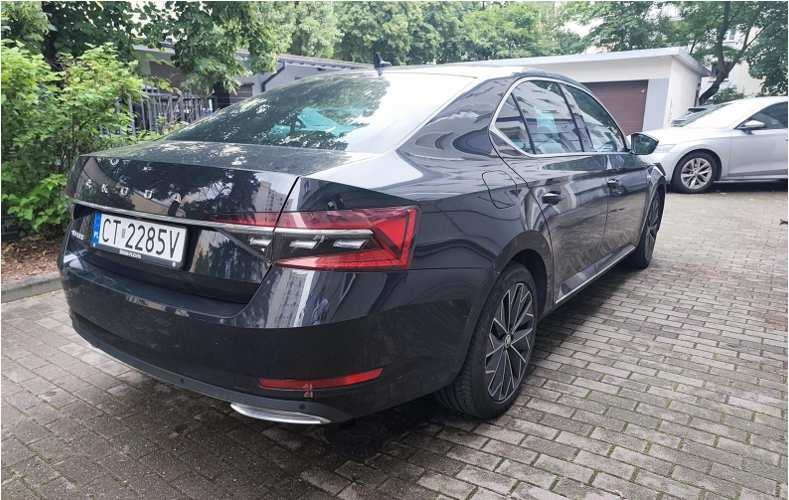 SKODA SUPERB HATCHBACK - Hečbeks: foto 4 SKODA SUPERB HATCHBACK - Hečbeks: foto 4