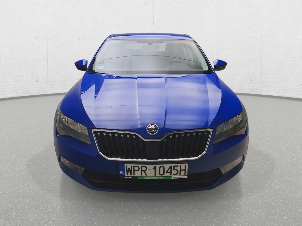 SKODA SUPERB LIFTBACK - Sedans: foto 3 SKODA SUPERB LIFTBACK - Sedans: foto 3