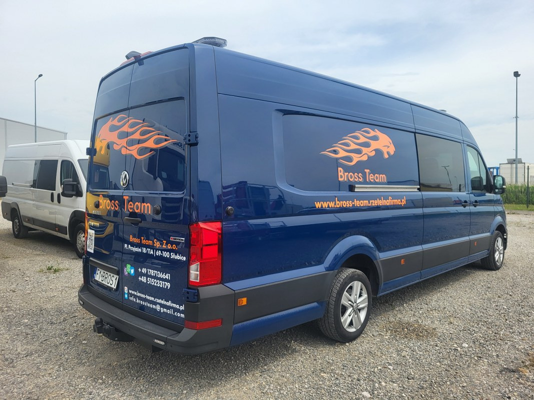 VOLKSWAGEN CRAFTER BRYGADÓWKA - Kravas-pasažieru furgons: foto 4 VOLKSWAGEN CRAFTER BRYGADÓWKA - Kravas-pasažieru furgons: foto 4