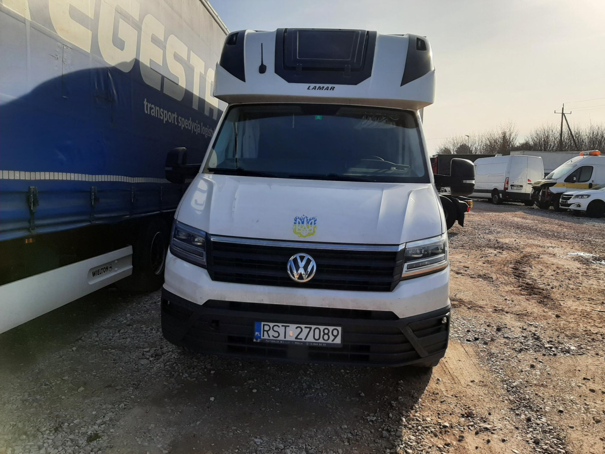 VOLKSWAGEN CRAFTER/LA06 PLANDEKA - Furgons ar tentu: foto 3 VOLKSWAGEN CRAFTER/LA06 PLANDEKA - Furgons ar tentu: foto 3