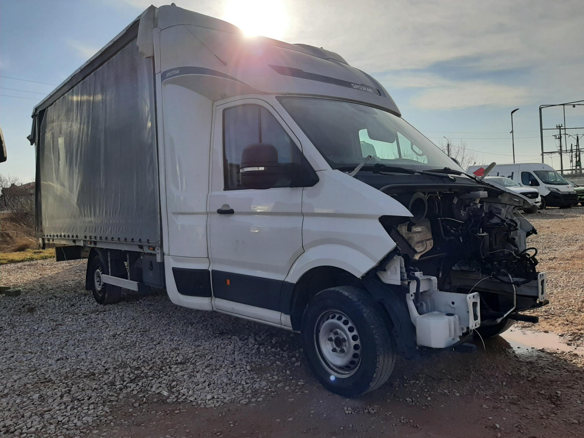 VOLKSWAGEN CRAFTER PLANDEKA - Furgons ar tentu: foto 1 VOLKSWAGEN CRAFTER PLANDEKA - Furgons ar tentu: foto 1