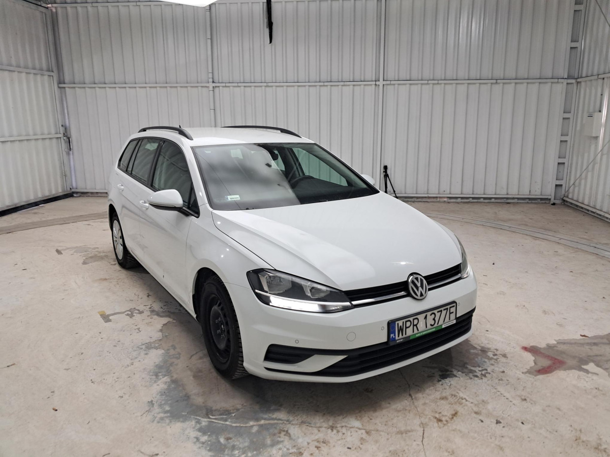 VOLKSWAGEN GOLF KOMBI - Vieglā automašīna: foto 1 VOLKSWAGEN GOLF KOMBI - Vieglā automašīna: foto 1