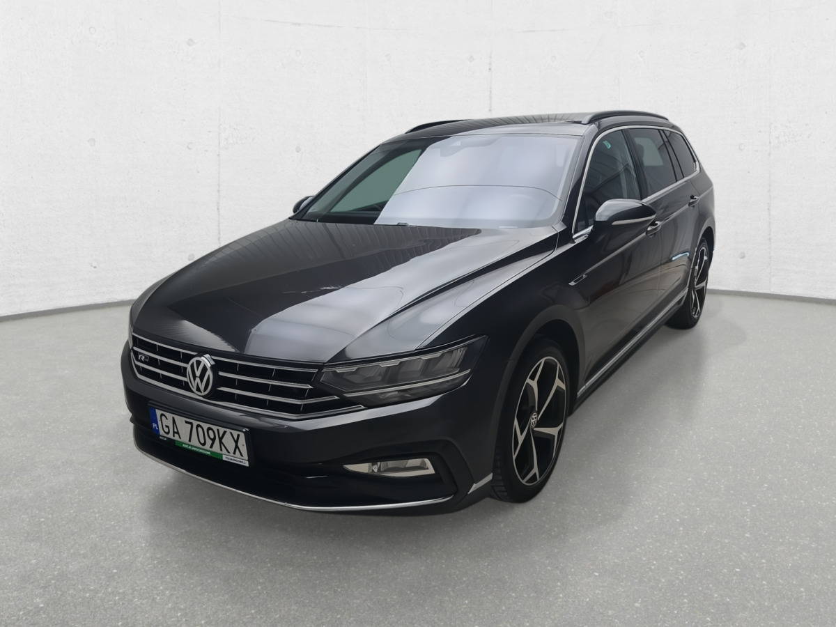 VOLKSWAGEN PASSAT KOMBI - Vieglā automašīna: foto 4 VOLKSWAGEN PASSAT KOMBI - Vieglā automašīna: foto 4