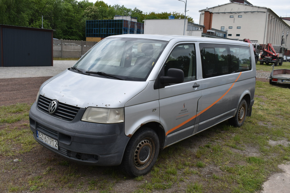 VOLKSWAGEN TRANSPORTER BRYGADÓWKA - Kravas-pasažieru furgons: foto 2 VOLKSWAGEN TRANSPORTER BRYGADÓWKA - Kravas-pasažieru furgons: foto 2