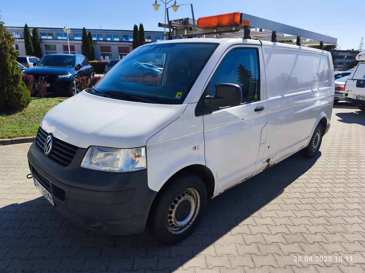 VOLKSWAGEN TRANSPORTER FURGON BLASZAK - Kravas mikroautobuss: foto 2 VOLKSWAGEN TRANSPORTER FURGON BLASZAK - Kravas mikroautobuss: foto 2