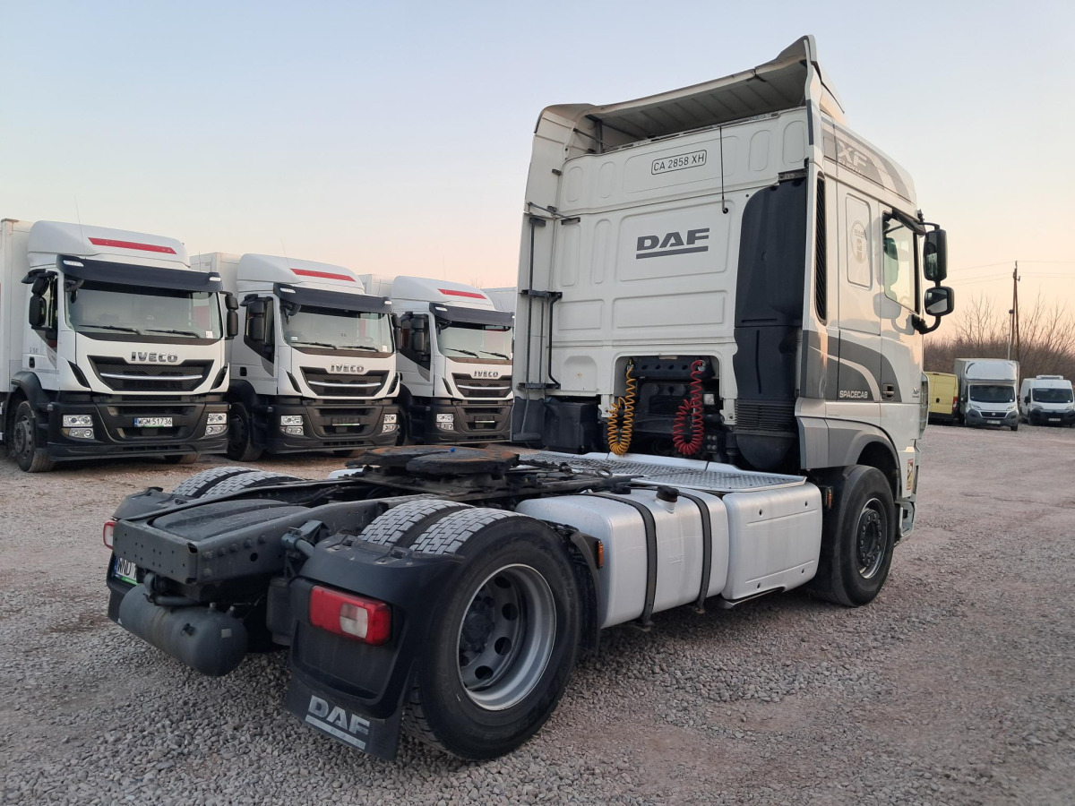 DAF XF 460 FT CIĄGNIK SIODŁOWY - Vilcējs: foto 4 DAF XF 460 FT CIĄGNIK SIODŁOWY - Vilcējs: foto 4