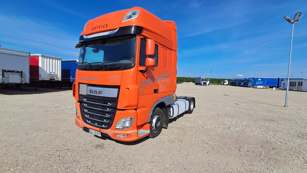 DAF XF 460 FT CIĄGNIK SIODŁOWY - Vilcējs: foto 2 DAF XF 460 FT CIĄGNIK SIODŁOWY - Vilcējs: foto 2