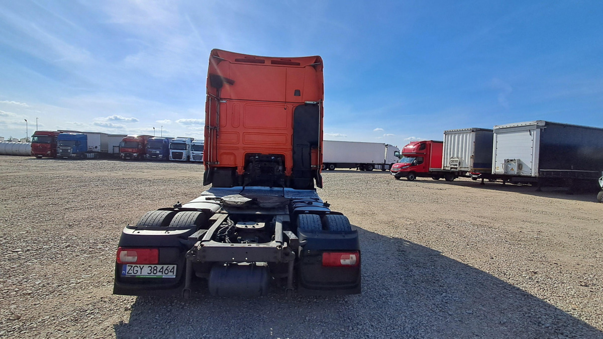 DAF XF 460 FT CIĄGNIK SIODŁOWY - Vilcējs: foto 4 DAF XF 460 FT CIĄGNIK SIODŁOWY - Vilcējs: foto 4