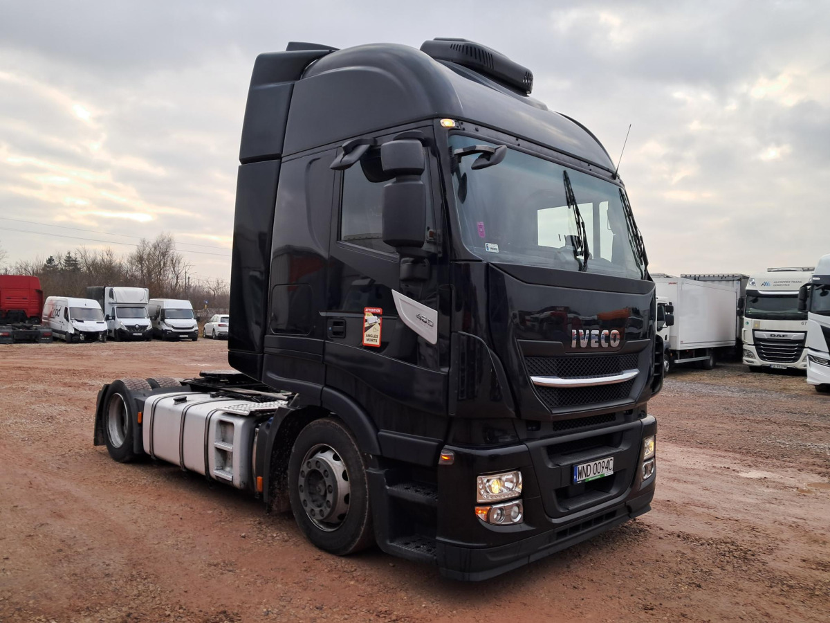 IVECO AS440T/ FP LT CIĄGNIK SIODŁOWY - Vilcējs: foto 1 IVECO AS440T/ FP LT CIĄGNIK SIODŁOWY - Vilcējs: foto 1