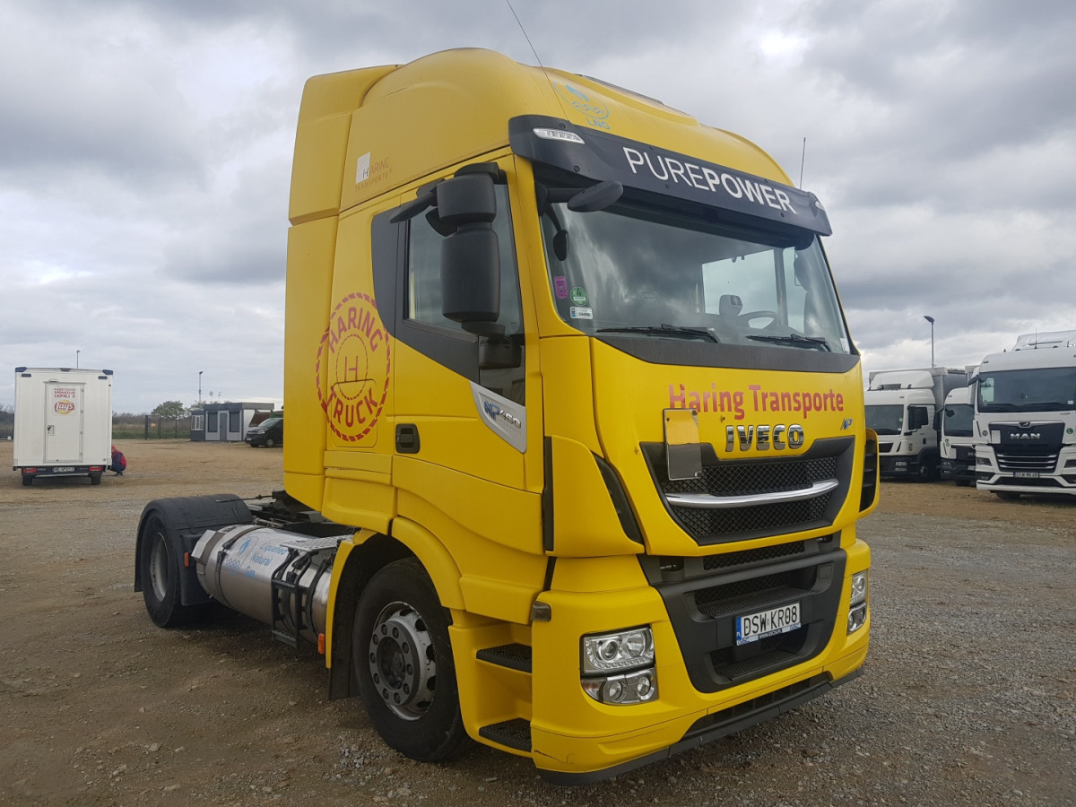 IVECO STRALIS CIĄGNIK SIODŁOWY - Vilcējs: foto 1 IVECO STRALIS CIĄGNIK SIODŁOWY - Vilcējs: foto 1