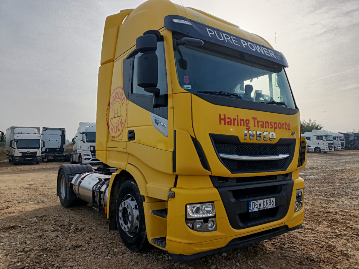 IVECO STRALIS CIĄGNIK SIODŁOWY - Vilcējs: foto 1 IVECO STRALIS CIĄGNIK SIODŁOWY - Vilcējs: foto 1