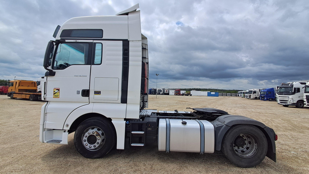 MAN TGX 18.500 4X2 BLS CIĄGNIK SIODŁOWY - Vilcējs: foto 4 MAN TGX 18.500 4X2 BLS CIĄGNIK SIODŁOWY - Vilcējs: foto 4